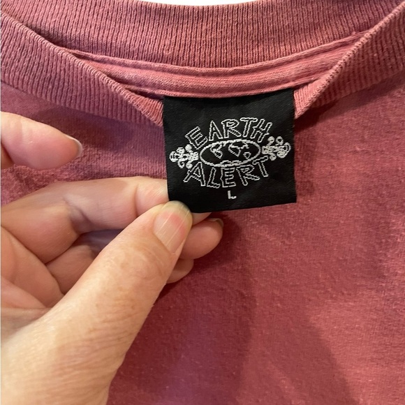 Earth Alert Puerto Rico Women’s Short Sleeve Pink T Shirt Size: Large - Picture 4 of 5